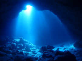 Okinawa Miyakojima Diving Cross Hole